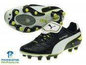 Le nuove scarpe Puma King Finale di colore nero e bianco Scarpini Puma King Finale 2011