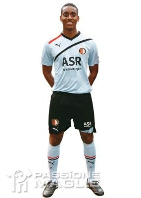 Divisa away Feyenoord 2011-2012