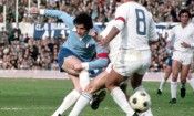 Giorgio Chinaglia con la maglia della Lazio 1974-1975 Chinaglia stagione 1974-1975