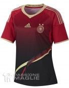 La casacca da trasferta della Germania femminile 2011 Maglia away Germania donne 2011