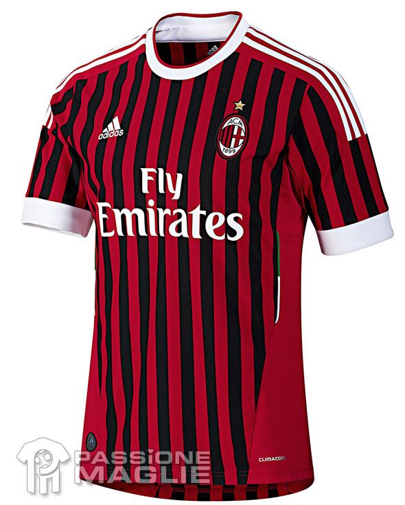 Prima maglia Milan 2011-2012 Adidas