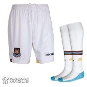 Calzoncini e calzettoni degli Hammers 2011-2012 Pantaloncini West Ham 2011-2012