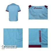 Particolari della seconda maglia da trasferta del West Ham