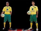 La divisa casalinga del Norwich City 2011-2012 Maglia home Norwich 2011-12 Erreà