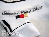 Il retro del colletto e il polsino della maglia tedesca 2012