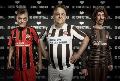 Presentazione maglie St. Pauli 2011-2012