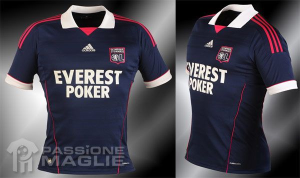 La maglia del Lione 2011-2012 da trasferta Maglia Lione away 11-12 Adidas