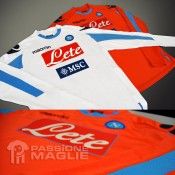 Maglia bianca e arancione da portiere del Napoli Divise portiere Napoli 2011-2012