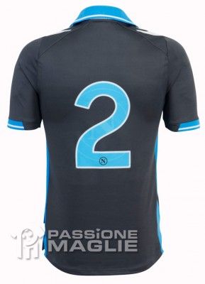Il retro della seconda maglia del Napoli 2011-2012