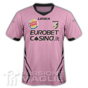 Burger King sulla maglia del Palermo home