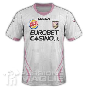 Seconda maglia Palermo con marchio Burger King