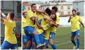 Esultanza dei calciatori del Pergocrema 2011-2012 Divisa Pergocrema 2011-2012