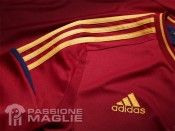 Dettaglio manica divisa Spagna 2012