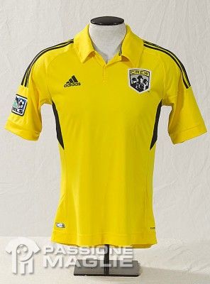 Prima maglia Columbus Crew per la MLS 2012