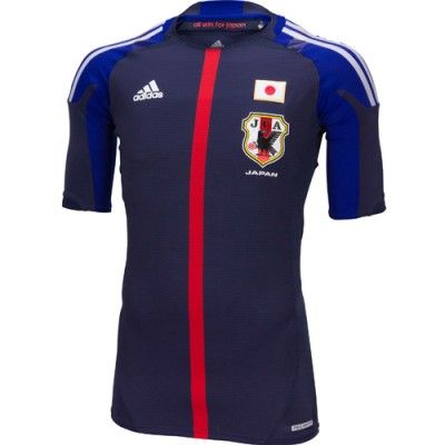 La divisa del Giappone 2012-2013 in versione TechFit  Prima maglia Giappone 2012 Techfit