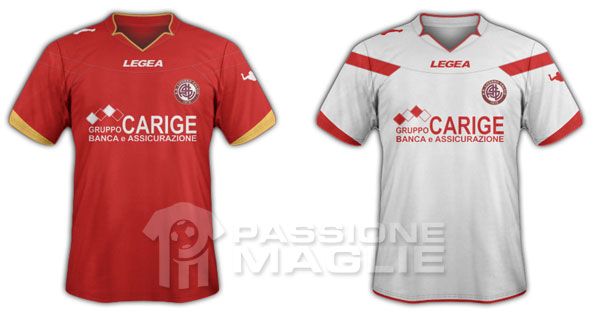 Livorno 1 Livorno prima e seconda maglia 2011-12