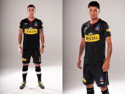 Kit trasferta del Colo-Colo Tenuta nera away del Colo-Colo 2012