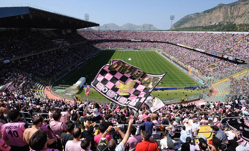 Tifosi del Palermo allo stadio