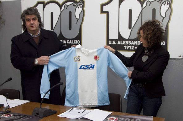 Presentazione maglia 100 anni Alessandria Alessandria maglia centenario
