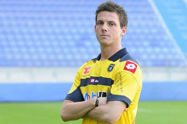 Butin indossa la maglia del Sochaux