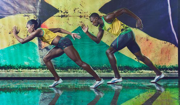 Usain Bolt con il kit che userà a Londra 2012 Bolt kit Giamaica Olimpiadi 2012