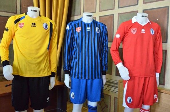 Le divise del Pisa 2012-2013 realizzate da Erreà Maglie Pisa Calcio 2012-2013