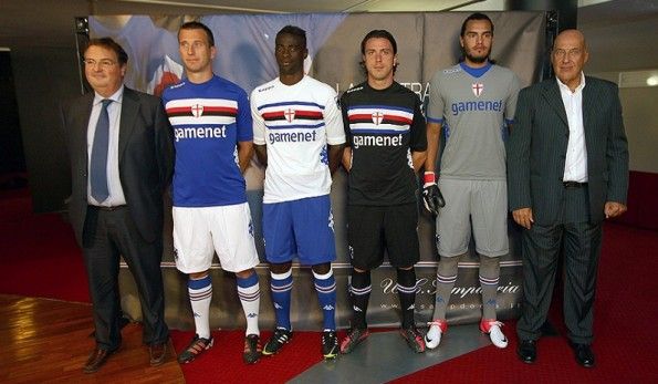 La presentazione delle nuove maglie della Sampdoria