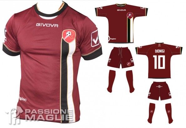 La prima divisa della Reggina 2012-2013 Givova Reggina maglia home 2012-2013