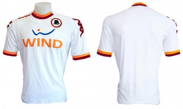 La seconda maglia della Roma 2012-2013 Kappa Maglia Roma away 2012-2013