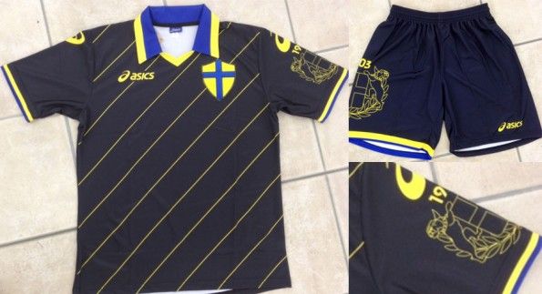 Terza divisa nera Hellas Verona 2012-2013 Asics Hellas Verona terza maglia 2012-2013