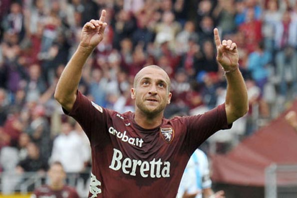 Un momento di Torino-Pescara 2012-2013 Serie A Maglia Torino sponsor Beretta in bianco