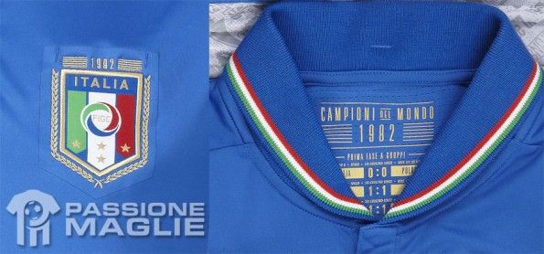 Dettagli stemma FIGC e collo divisa Italia celebrativa Puma Particolari maglia Italia celebrativa