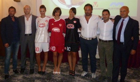 Presentazione divise Varese 2012-13