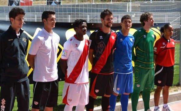 La collezione 2012-2013 Erreà per il Rayo Vallecano Divise 2012-2013 Rayo Vallecano