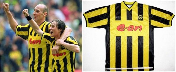 La maglia 2000-2002 del Borussia Dortmund, prodotta dalla Goool.de