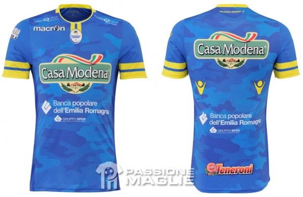 La maglia home blu della Pallavolo Modena stagione 2012-2013 Prima maglia Pallavolo Modena 2012-2013 Macron