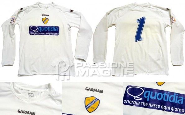 La casacca da trasferta della Pergolettese 2012-2013 Garman Seconda maglia Pergolettese 2012-2013