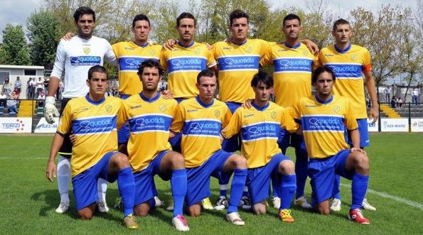 Una formazione della Pergolettese campionato 2012-2013 Formazione Pergolettese 2012