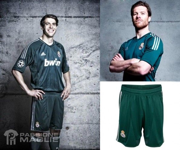 Kakà Xabi Alonso terza maglia Real Madrid verde