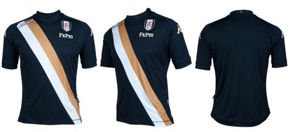 La terza maglia del Fulham 2012-2013 prodotta dalla Kappa