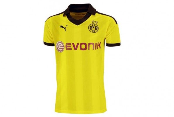 La maglia invernale del Borussia Dortmund 2012 Wintertrikot Dortmund 2012 Puma