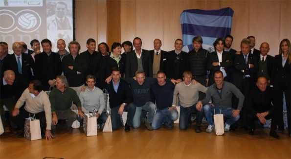 I partecipanti alla festa per il centenario del Lecco Calcio Festa 100 anni Lecco