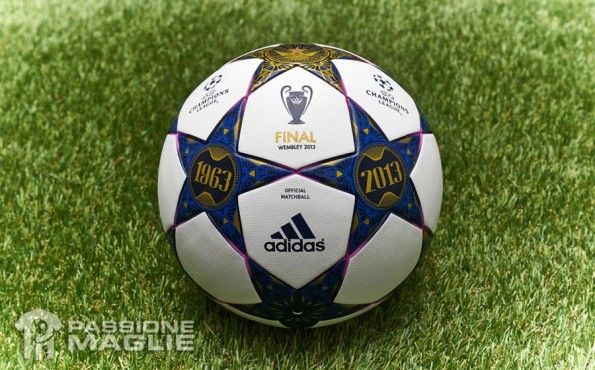 Finale Wembley pallone ufficiale Champions League