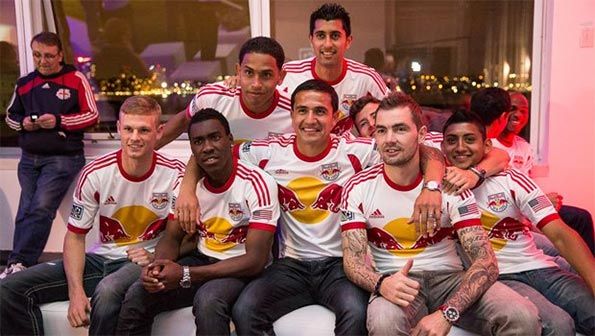 Presentazione maglie New York Red Bulls 2013