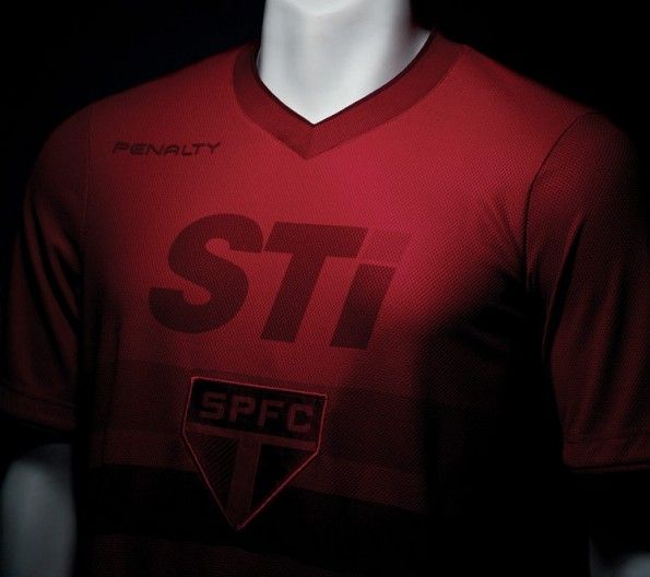 Maglia tonal rossa del San Paolo 2013
