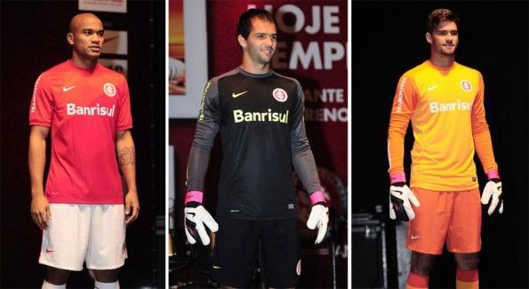Divisa portiere Internacional 2013 Nike