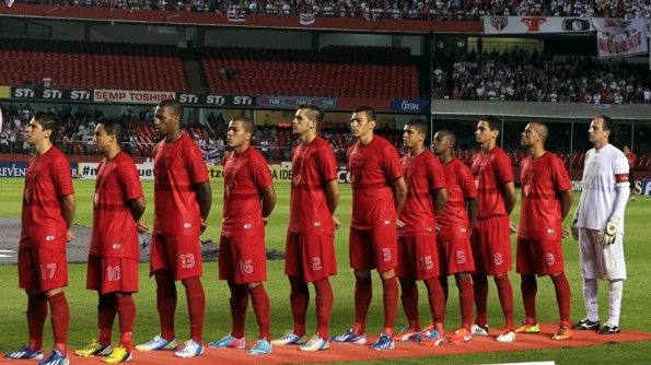 San Paolo con la divisa rossa dedicata al Morumbi