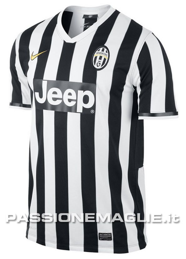 Juventus, svelata la maglia ufficiale 2013/2014 (FOTO) 33 juventus 2013 14