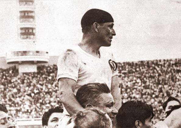 Lolo Fernandez Universitario