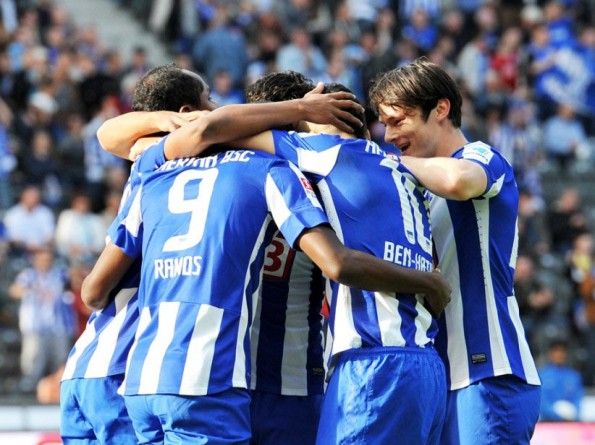 Kit home Hertha font nomi numeri